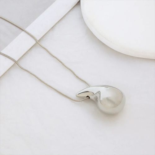 SIlver Tear Drop Necklace